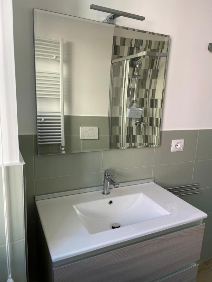 Civico 53 - Casa In Centro San Benedetto del Tronto Exteriör bild